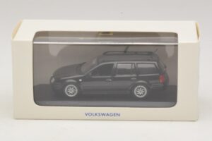 Volkswagen Golf Mk4 Variant Sport Highline BBS Edition Schwarz Minichamps 1:43 GOLF008 Metall – Bild 5 von 5