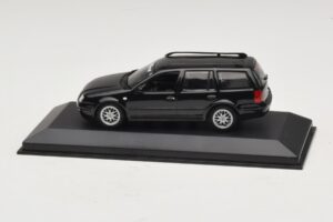 Volkswagen Golf Mk4 Variant Sport Highline BBS Edition Schwarz Ersatzkarton Minichamps 1:43 GOLF008-R1 Metall