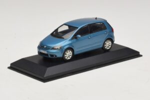 Volkswagen Golf Plus Mk5 Blau Metallic Ersatzkarton Minichamps 1:43 GOLF02-R1 Metall – Bild 2 von 5