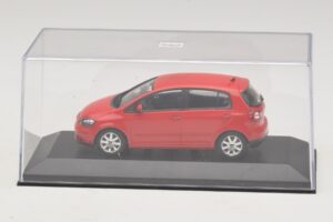 Volkswagen Golf Plus Mk5 Tornado Red Ersatzkarton Minichamps 1:43 821911110-R1 Metall – Bild 4 von 5
