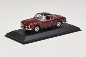 Volkswagen Karmann Ghia Rot Mit Schwarzem Dach Minichamps 1:43 GHIA002 Metall – Bild 2 von 5
