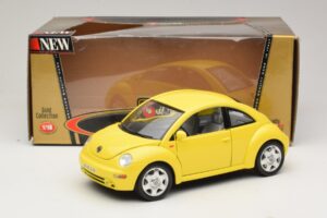 Volkswagen New Beetle A4 Gelb Bburago 1:18 3302 Metall – Bild 8 von 8