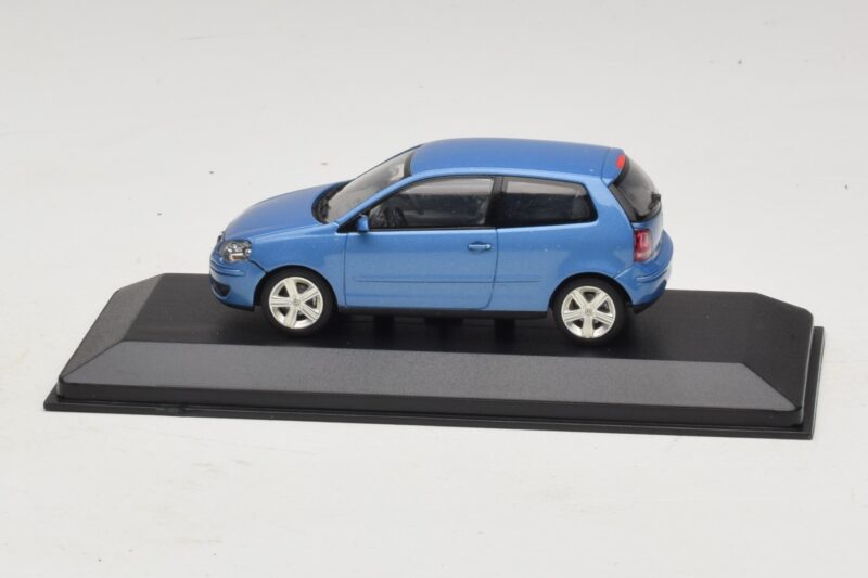 Volkswagen Polo 9N3 Blau Minichamps 1:43 POLO001 Metall