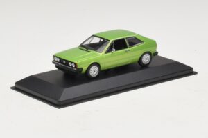 Volkswagen Scirocco Mk1 Grün Metallic Ersatzkarton Maxichamps 1:43 940050420-R1 Metall – Bild 2 von 5