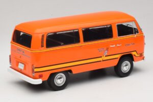 Volkswagen T2 Elektrotransporter EPRI-TVA Orange IXO 1:18 U18RDC004-B Metall – Bild 2 von 6