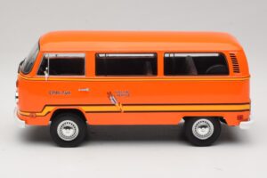 Volkswagen T2 Elektrotransporter EPRI-TVA Orange IXO 1:18 U18RDC004-B Metall – Bild 3 von 6