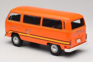 Volkswagen T2 Elektrotransporter EPRI-TVA Orange IXO 1:18 U18RDC004-B Metall – Bild 5 von 6
