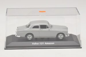 Volvo 121 Amazon Grau Maxichamps 1:43 940171000 Metall – Bild 4 von 5