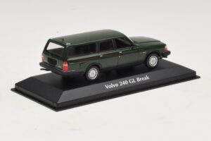 Volvo 240 GL Kombi Dunkelgrün Maxichamps 1:43 940171411 Metall – Bild 2 von 5
