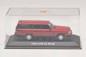Volvo 240 GL Kombi Rot Maxichamps 1:43 940171410 Metall – Bild 5 von 5