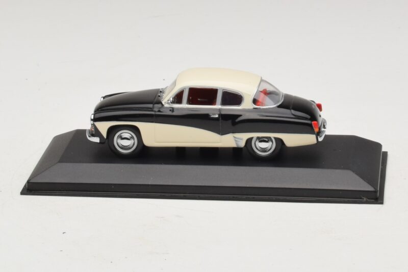 Wartburg A311 Dunkelblau Weiss Minichamps 1:43 WARBURG001 Metall